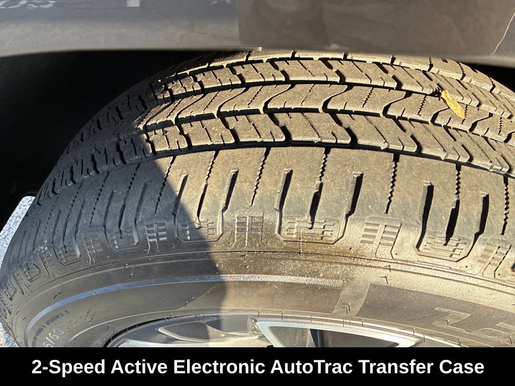 Used 2021 Chevrolet Tahoe Z71 w/ Z71 Signature Package image 26