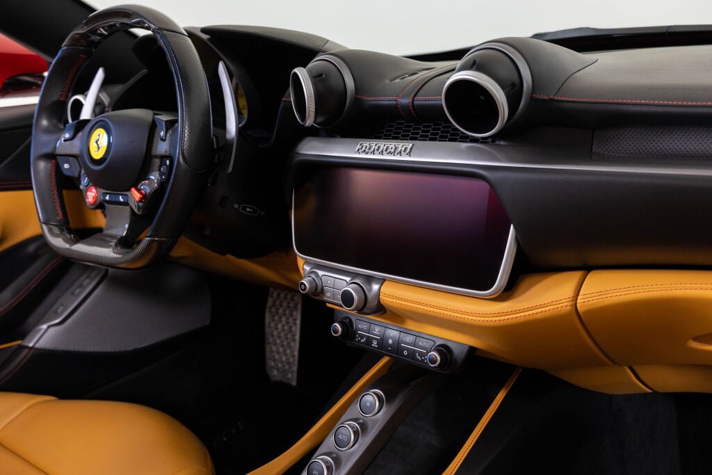 Certified 2020 Ferrari Portofino RWD image 55