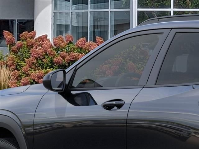 New 2026 Chevrolet Trax RS w/ Sunroof Package FWD image 12