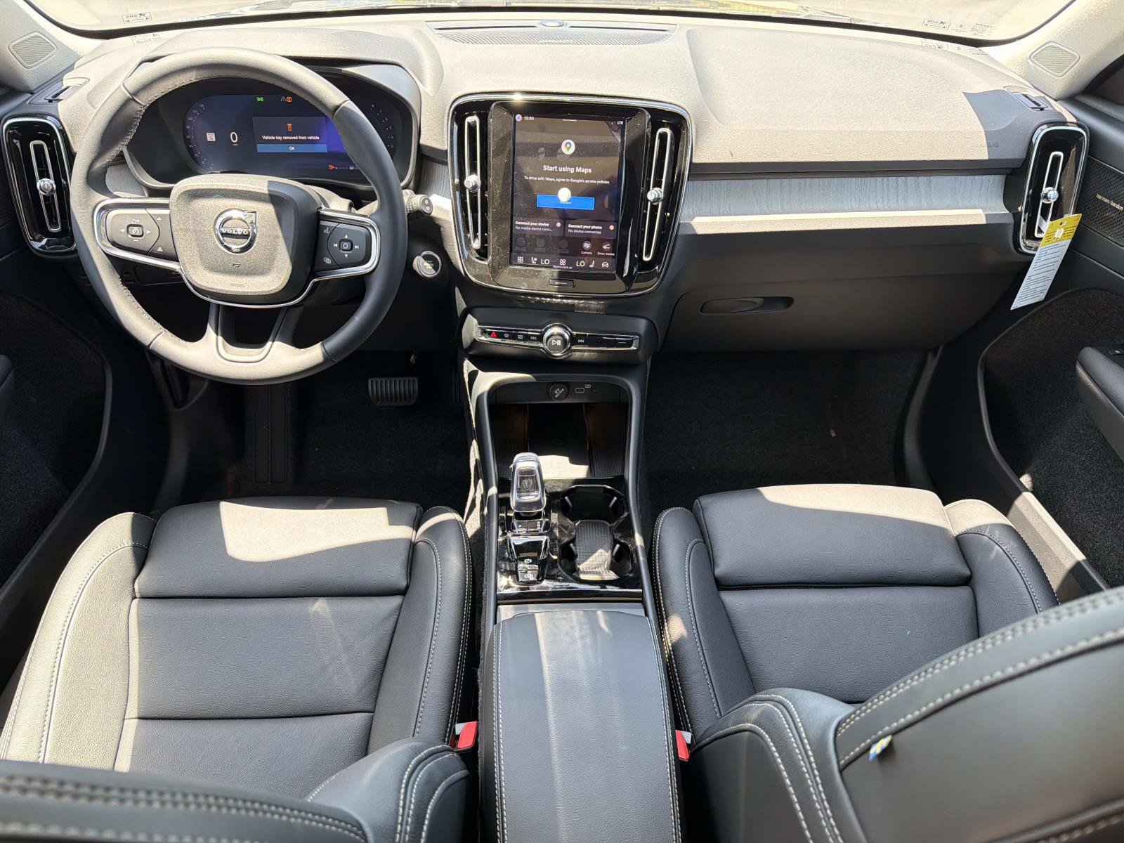 New 2026 Volvo XC40 B5 Ultra w/ Climate Package AWD/4WD image 7