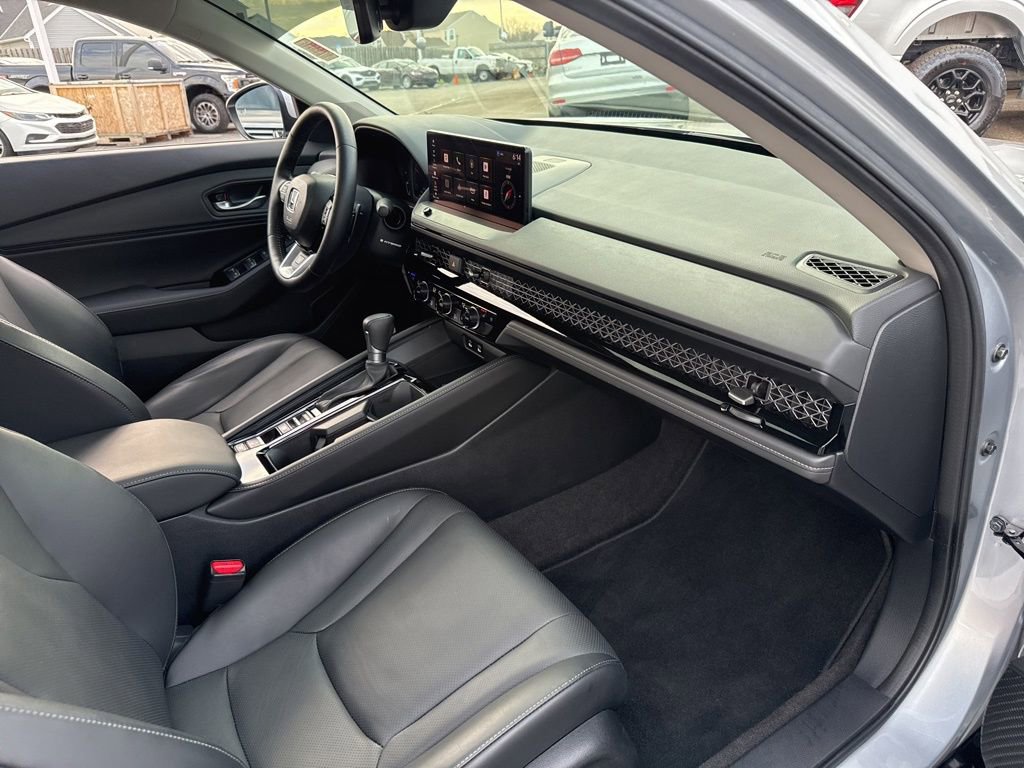 Used 2025 Honda Accord Touring image 27