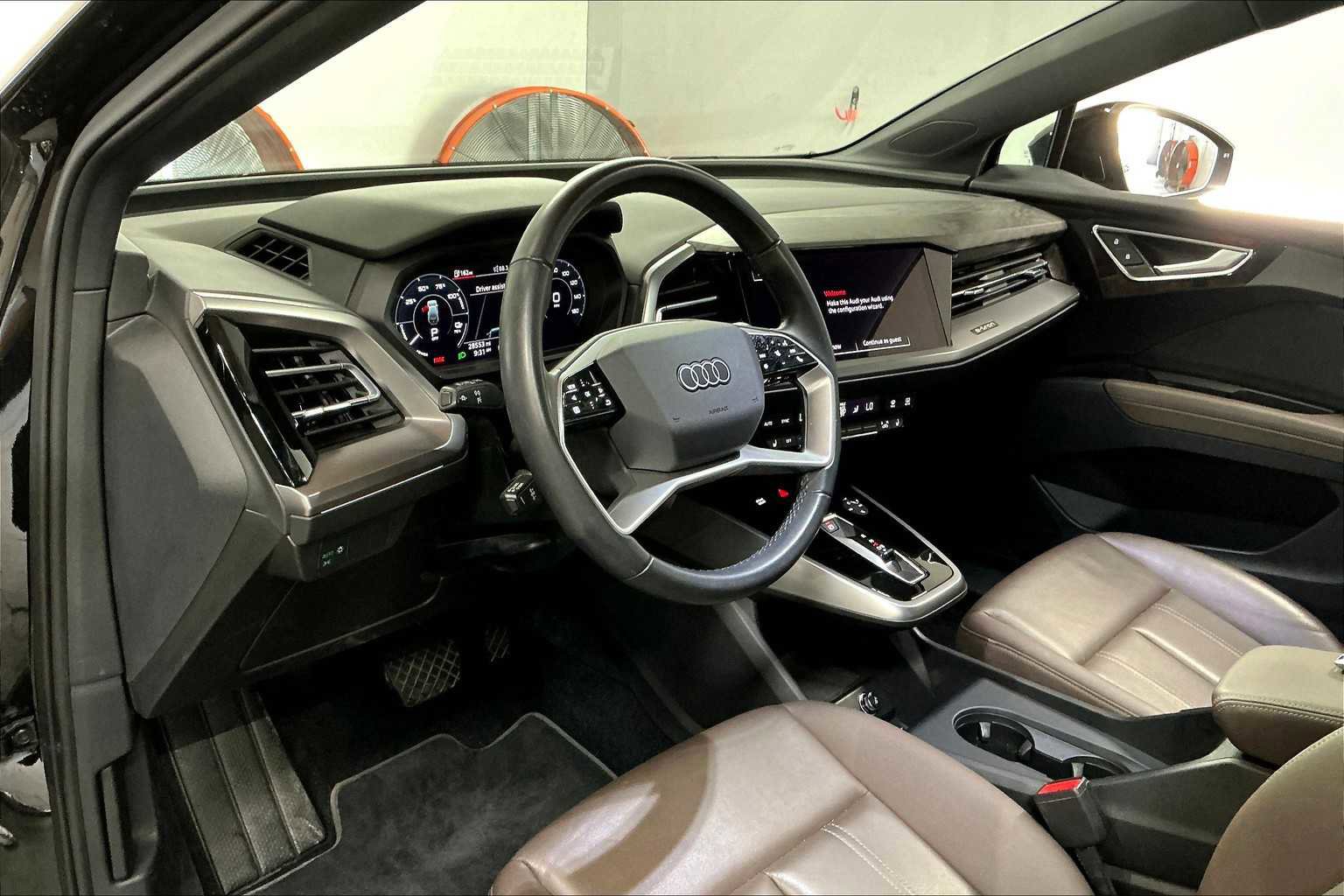 Used 2023 Audi Q4 e-tron Premium w/ Convenience Package image 16