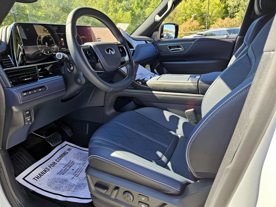 New 2026 INFINITI QX80 4WD image 7