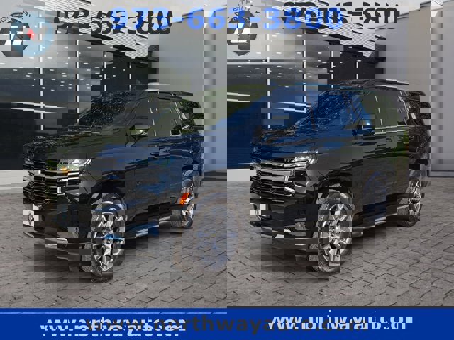 Used 2024 Chevrolet Tahoe LT w/ Luxury Package