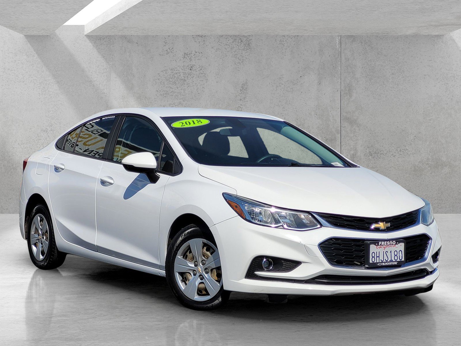 Used 2018 Chevrolet Cruze LS image 1