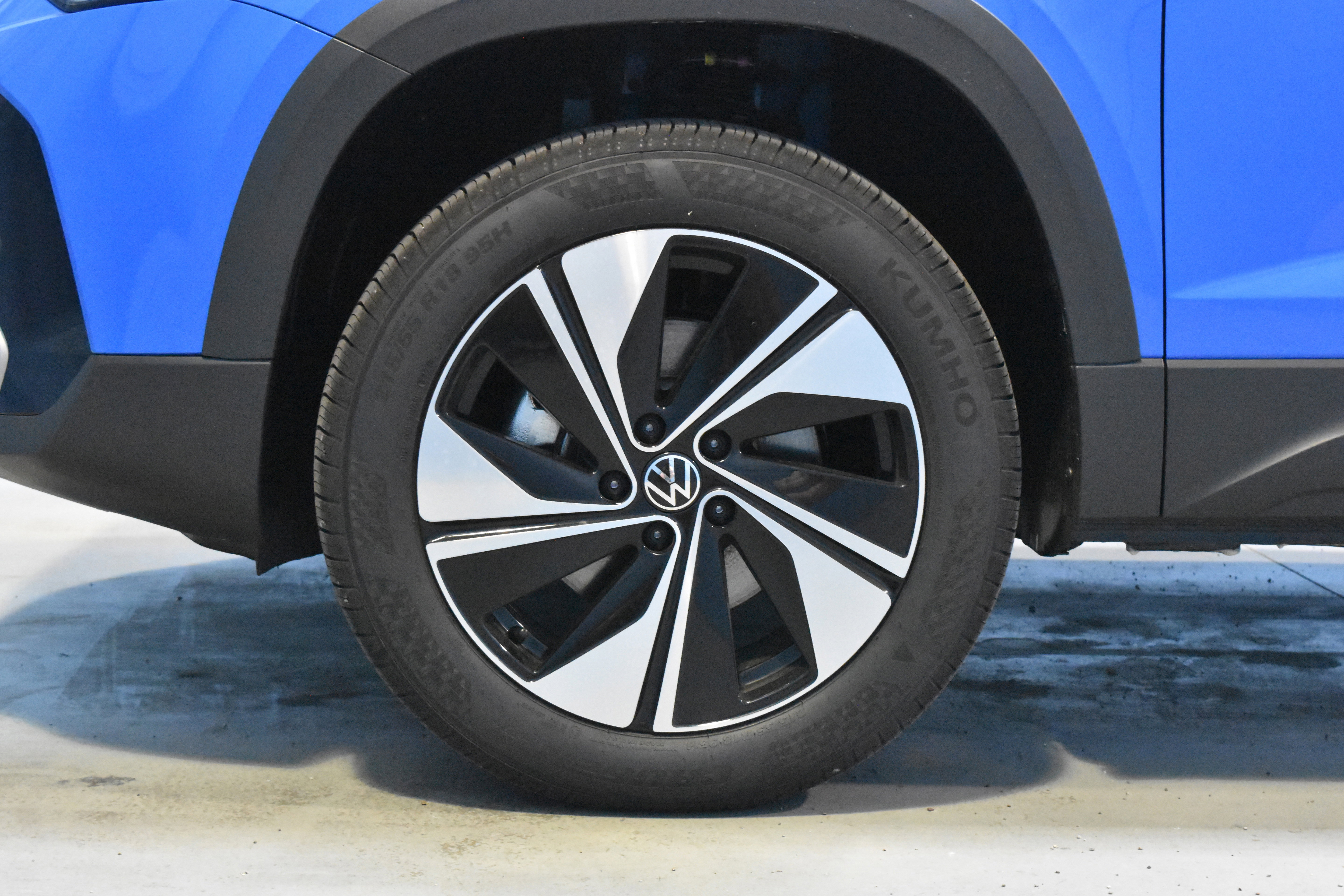 New 2026 Volkswagen Taos SE AWD/4WD image 20