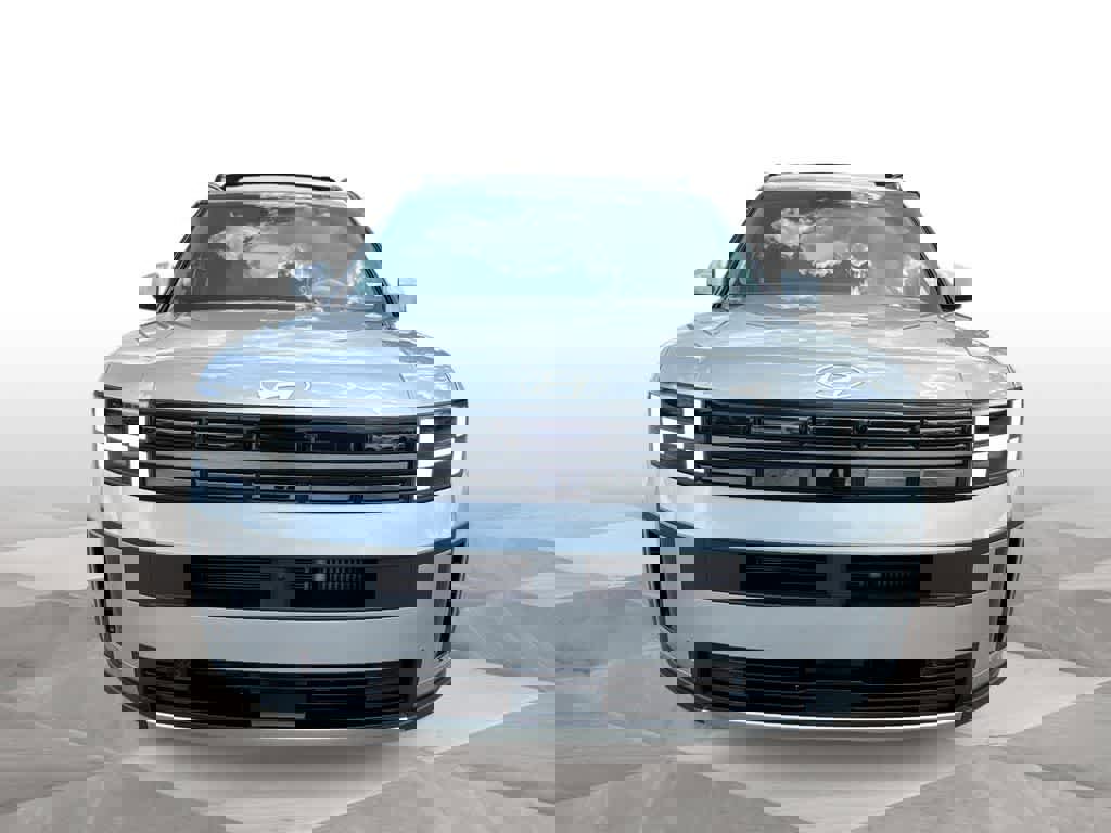 Used 2024 Hyundai Santa Fe Limited image 3