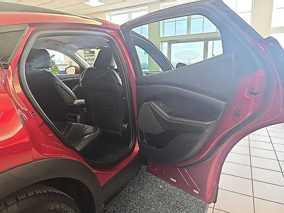 Used 2021 Ford Mustang Mach-E Select w/ Comfort/Appearance Package image 34