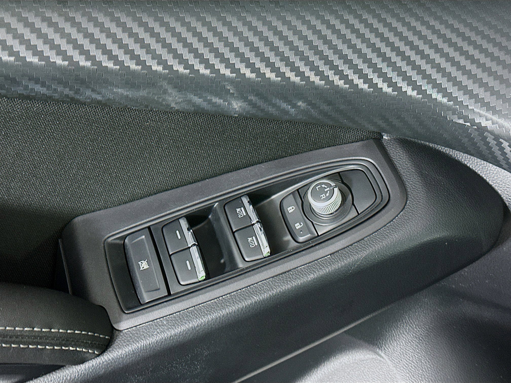 Used 2025 Subaru Ascent Premium image 15