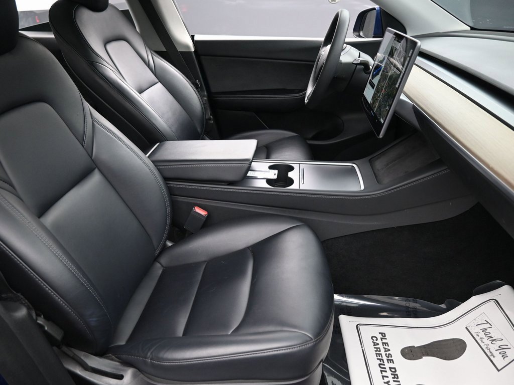 Used 2021 Tesla Model Y Long Range image 35