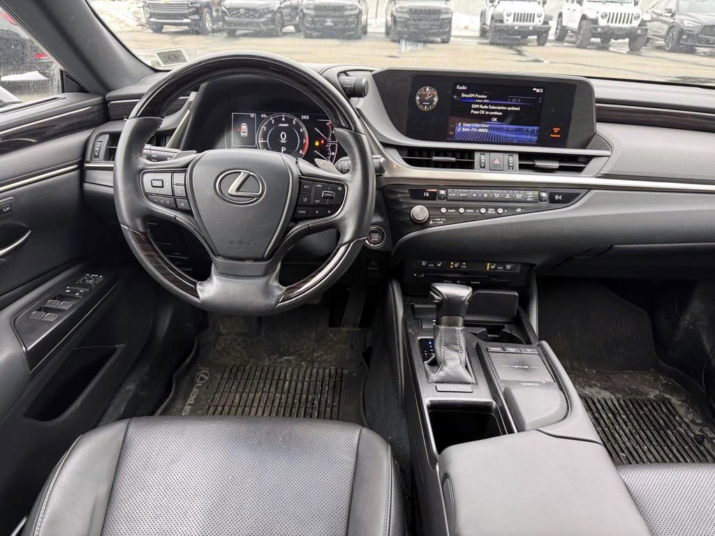 Used 2021 Lexus ES 250 w/ Premium Package image 12