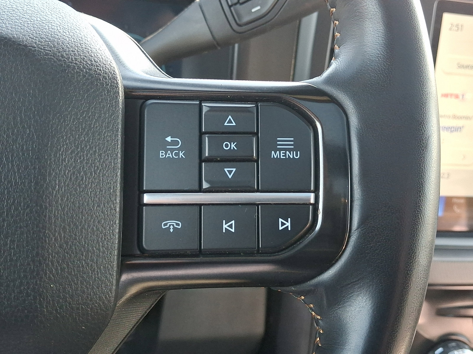 Certified 2024 Ford F450 Platinum w/ FX4 Off-Road Package image 29