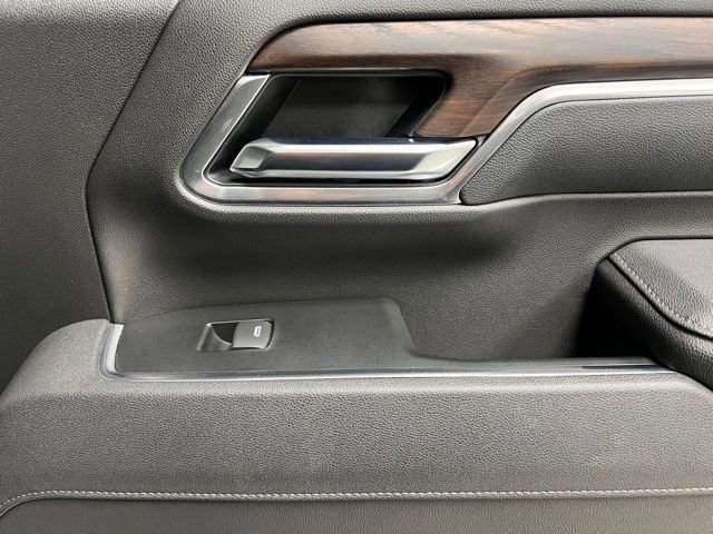 Used 2025 GMC Sierra 3500 SLT w/ SLT Premium Package image 45