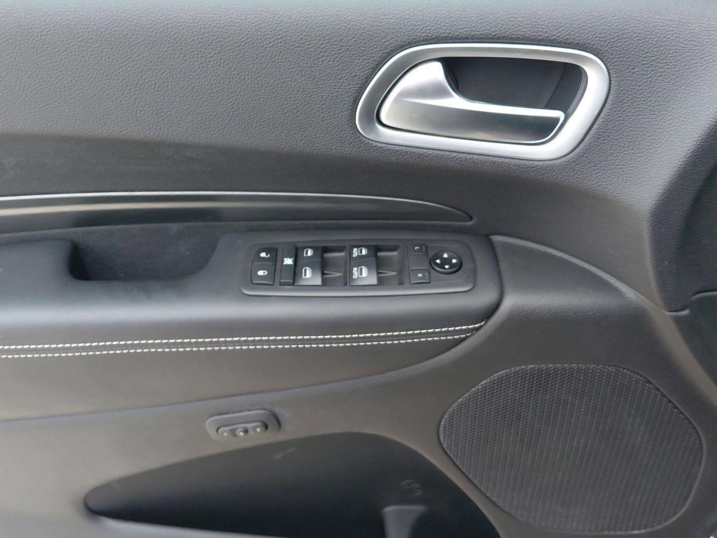 Used 2018 Dodge Durango Citadel image 29