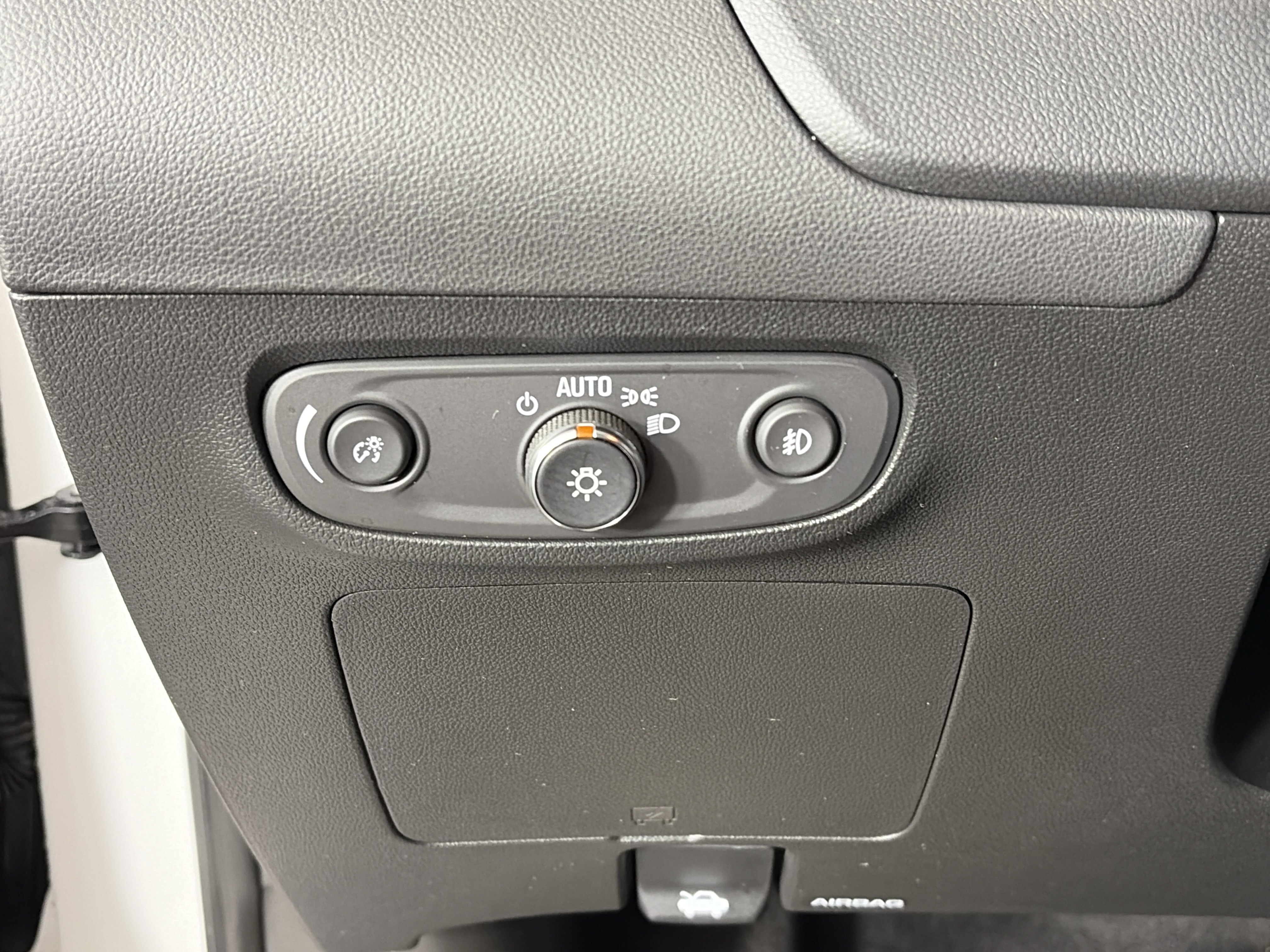 Certified 2023 Buick Encore GX Preferred w/ Cold Weather Comfort Package image 26