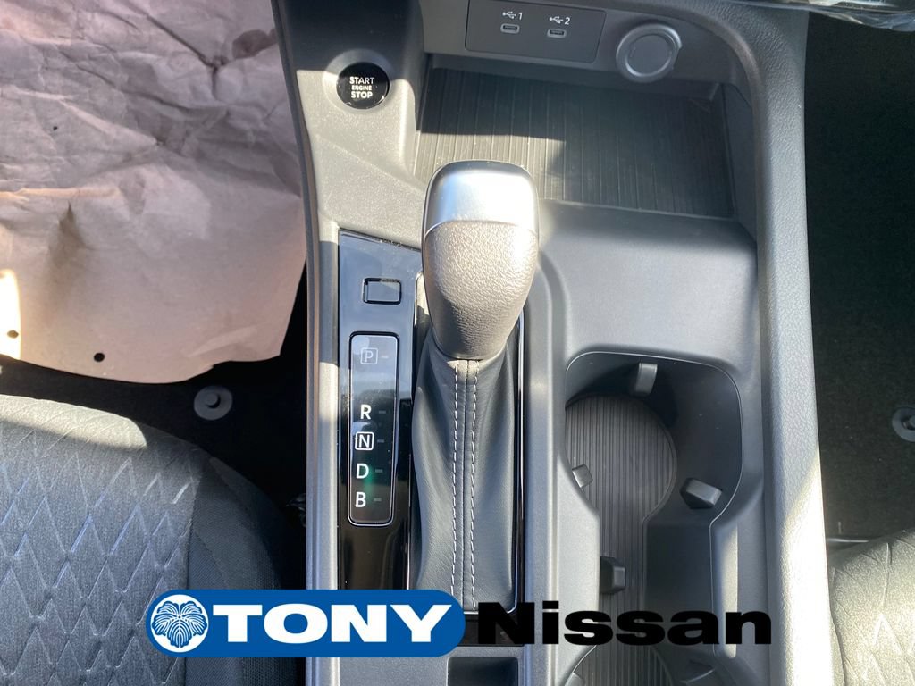 New 2026 Nissan Sentra SV FWD image 17