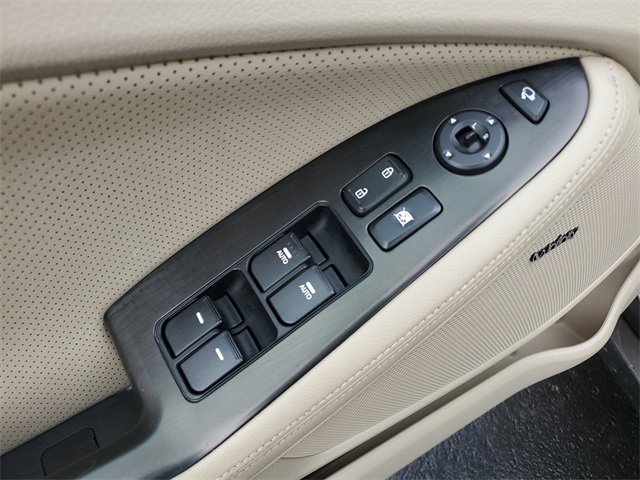 Used 2012 Kia Optima EX w/ Premium Pkg image 21