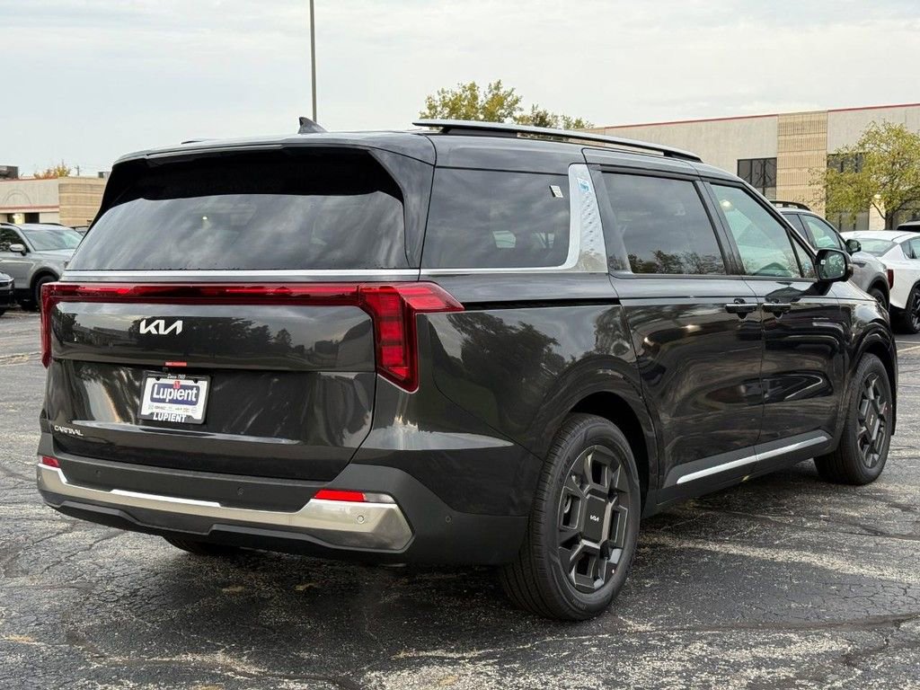 New 2026 Kia Carnival SX image 3