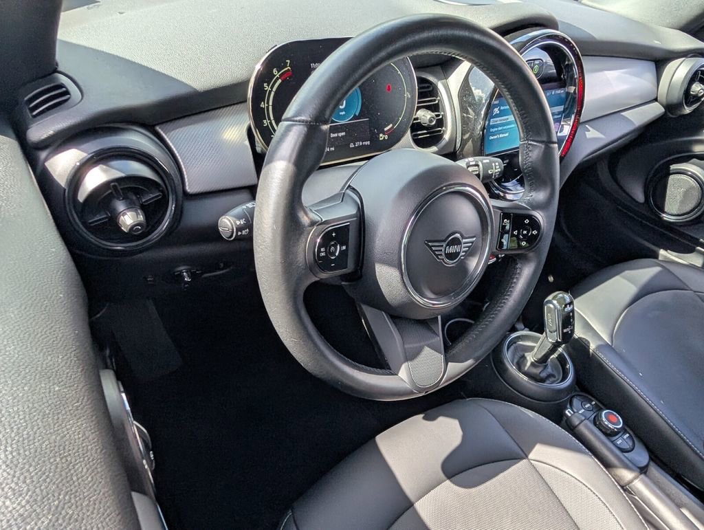 Used 2022 MINI Cooper Convertible image 12