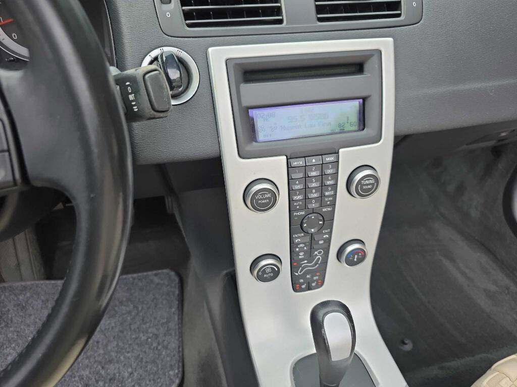 Used 2013 Volvo C70 T5 image 15