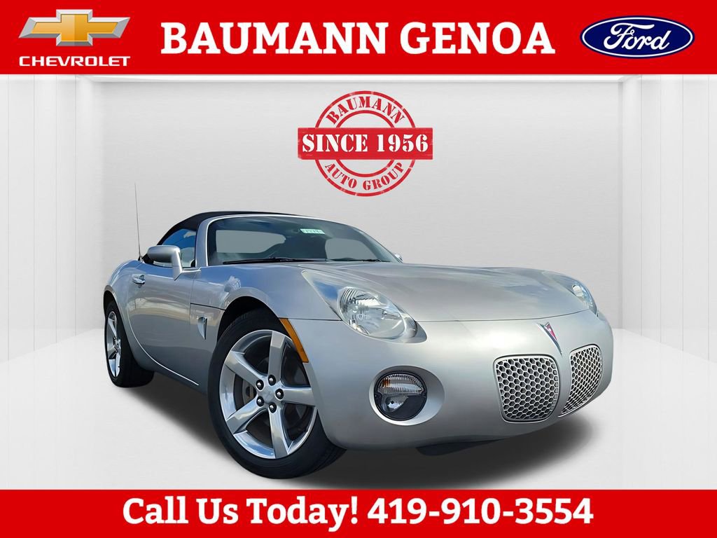 Used 2006 Pontiac Solstice Convertible w/ Premium Package image 4