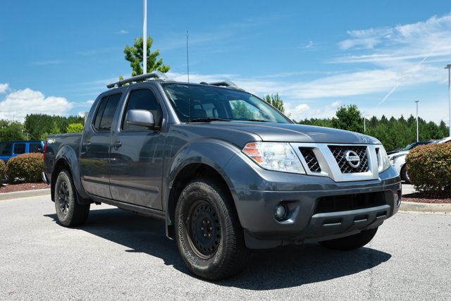 Used 2021 Nissan Frontier PRO-4X w/ Pro-4x Utility Package AWD/4WD image 3