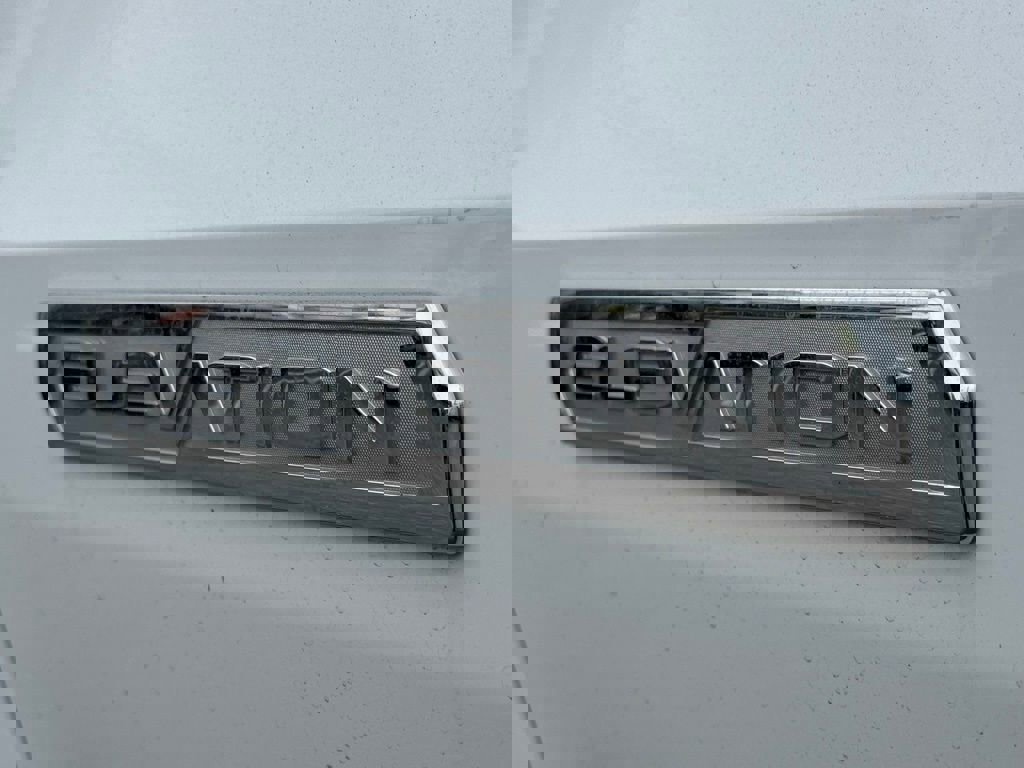 Used 2024 GMC Canyon Elevation w/ Convenience Package image 11