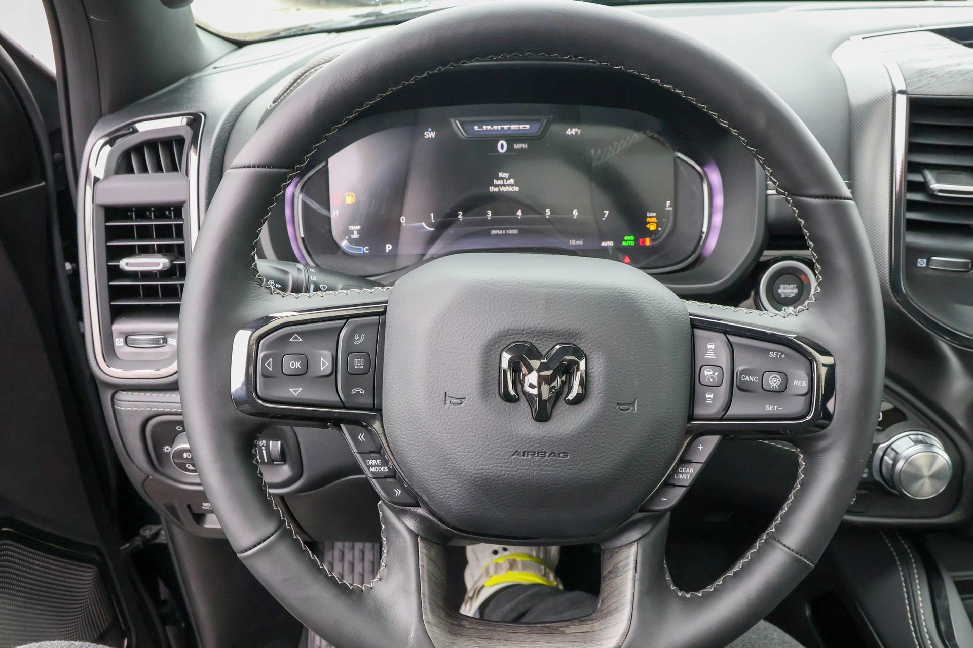 New 2026 RAM 1500 Limited image 30