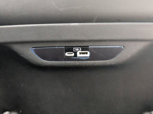 Used 2023 Chrysler Pacifica Touring-L FWD image 22