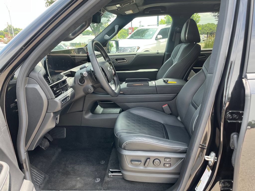 Used 2025 INFINITI QX80 Autograph AWD/4WD image 9