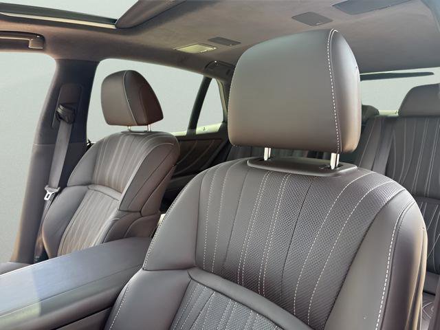 Used 2018 Lexus LS 500 w/ Interior Upgrade Package image 45