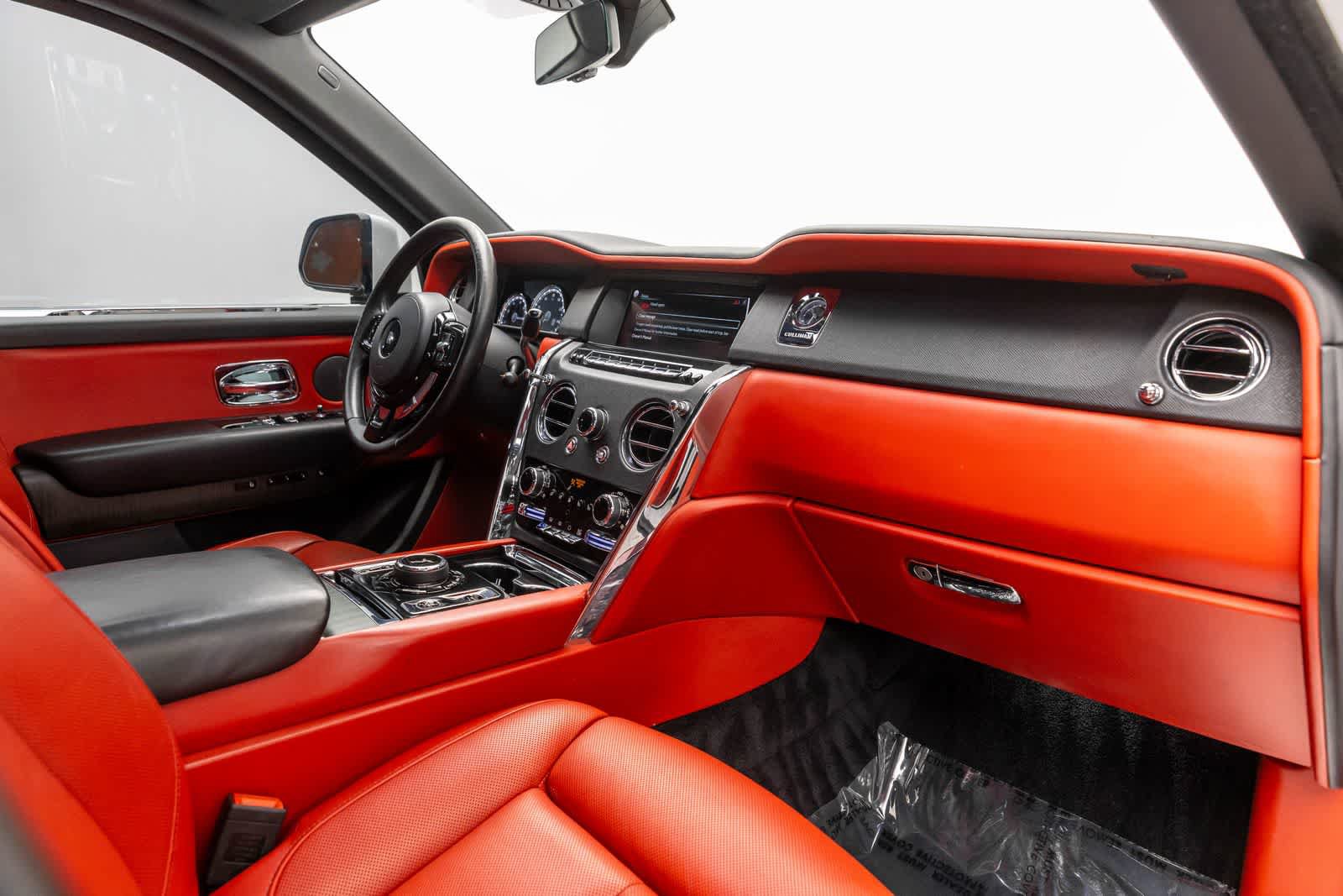 Used 2020 Rolls-Royce Cullinan AWD/4WD image 54