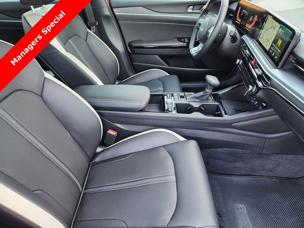 New 2025 Kia K5 GT-Line w/ GT-Line Premium Package image 9