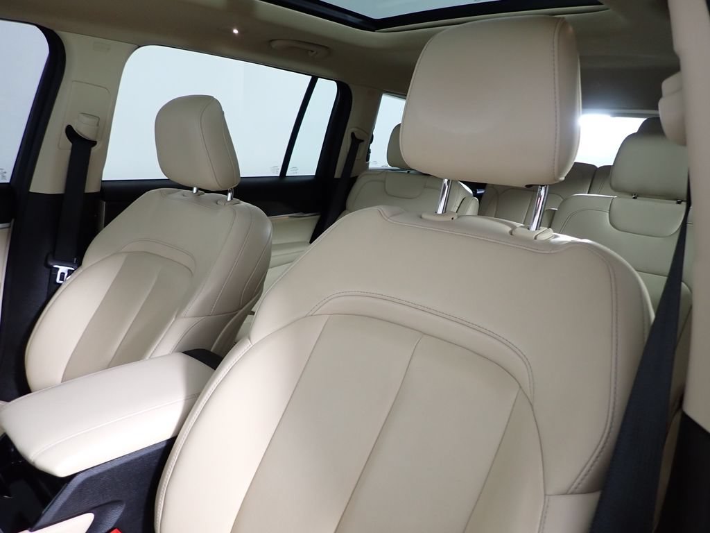 Used 2021 Jeep Grand Cherokee L Limited AWD/4WD image 21