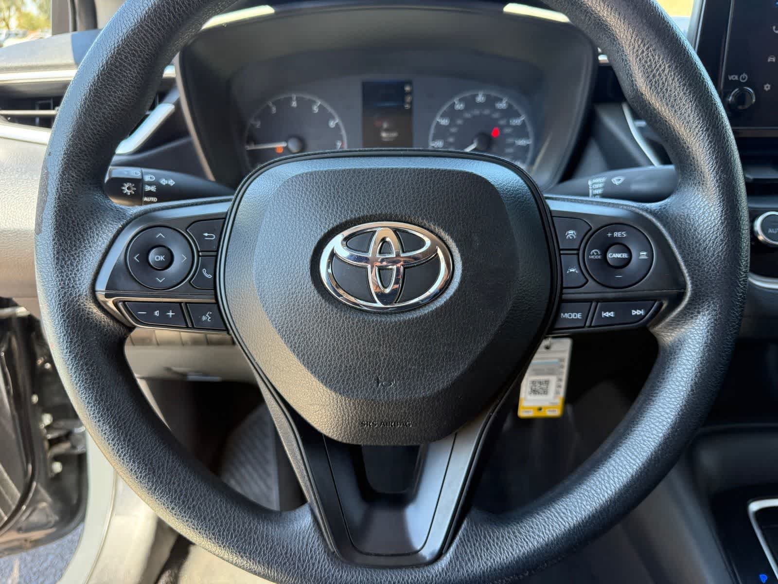 Used 2023 Toyota Corolla LE FWD image 14