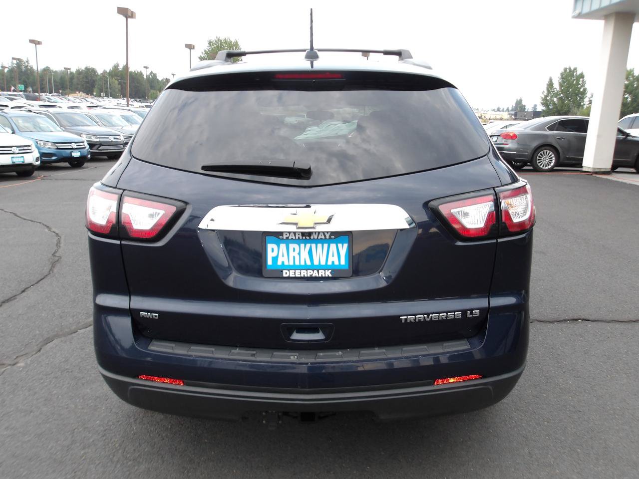 Used 2016 Chevrolet Traverse LS AWD/4WD image 4
