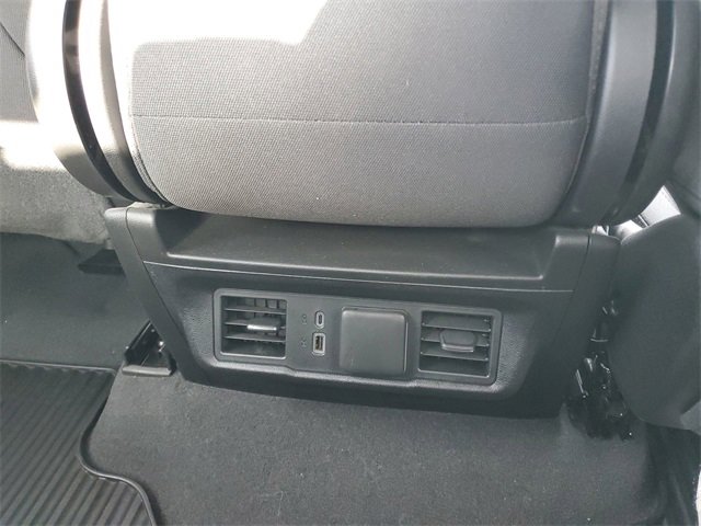 Used 2024 Chevrolet Silverado 1500 LT image 21