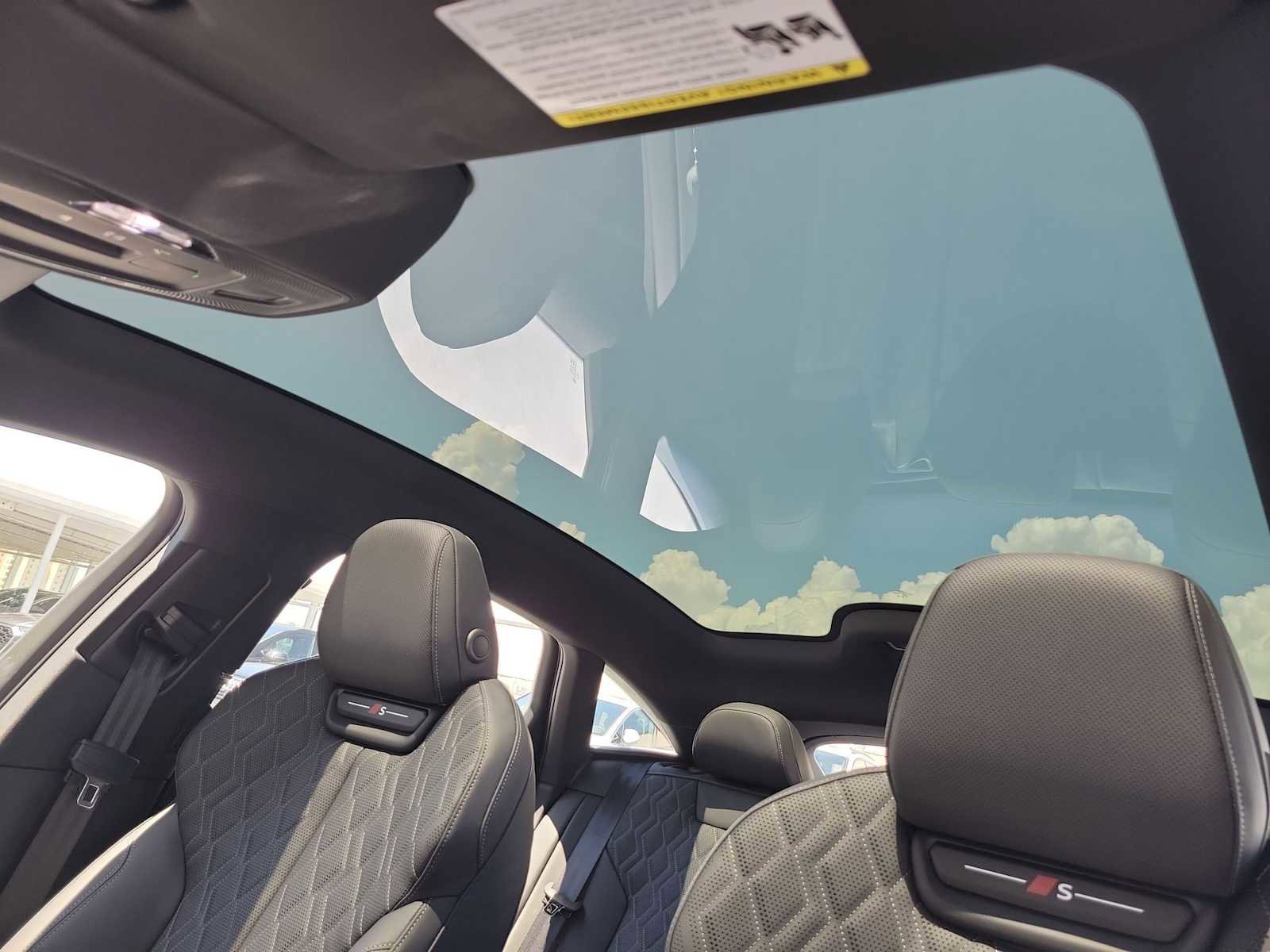 New 2025 Audi S6 e-tron Premium Plus AWD/4WD image 18
