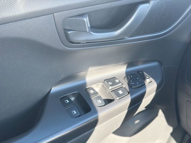 Used 2023 Hyundai Kona SEL image 17