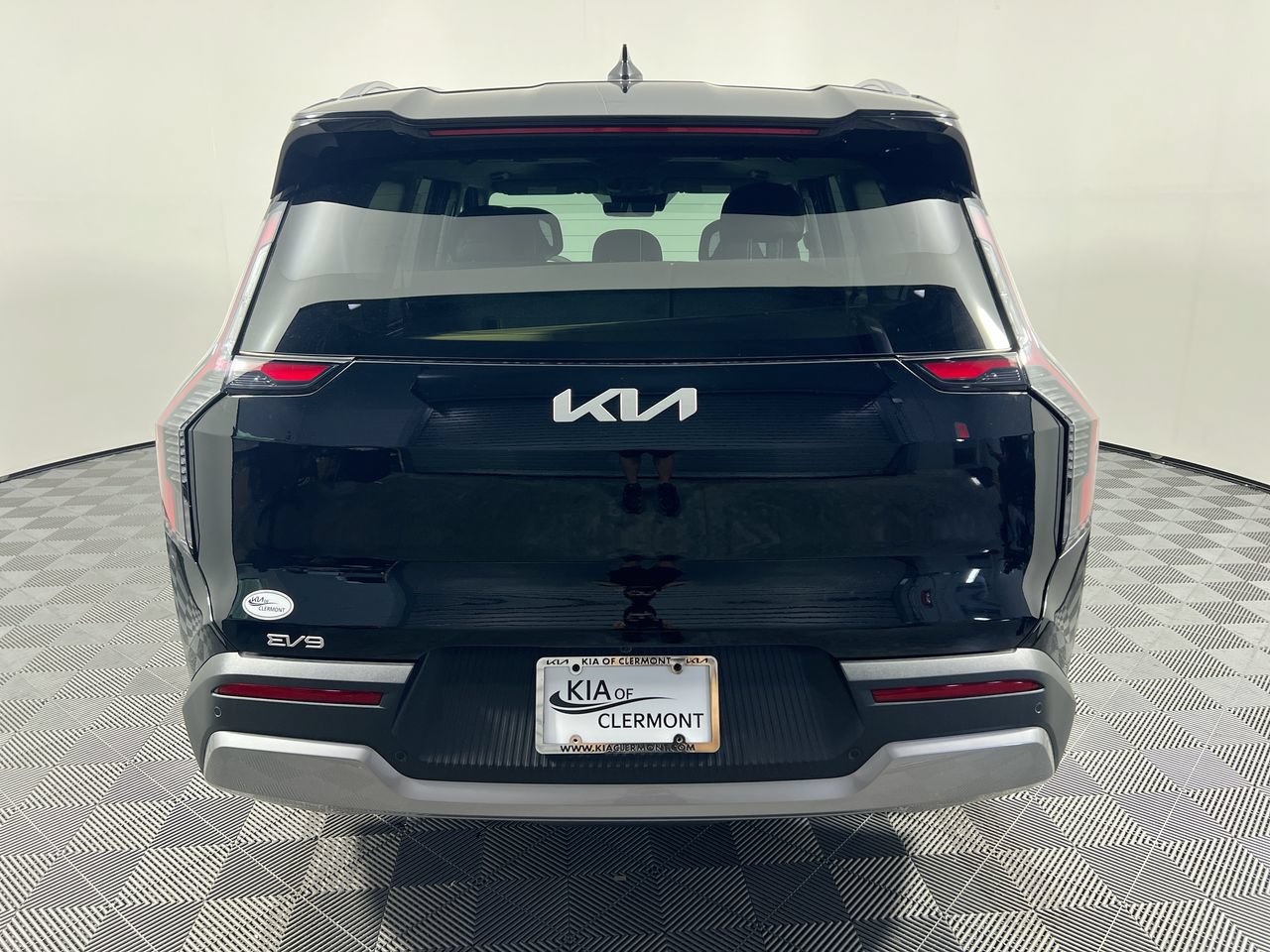 New 2026 Kia EV9 Wind AWD/4WD image 4