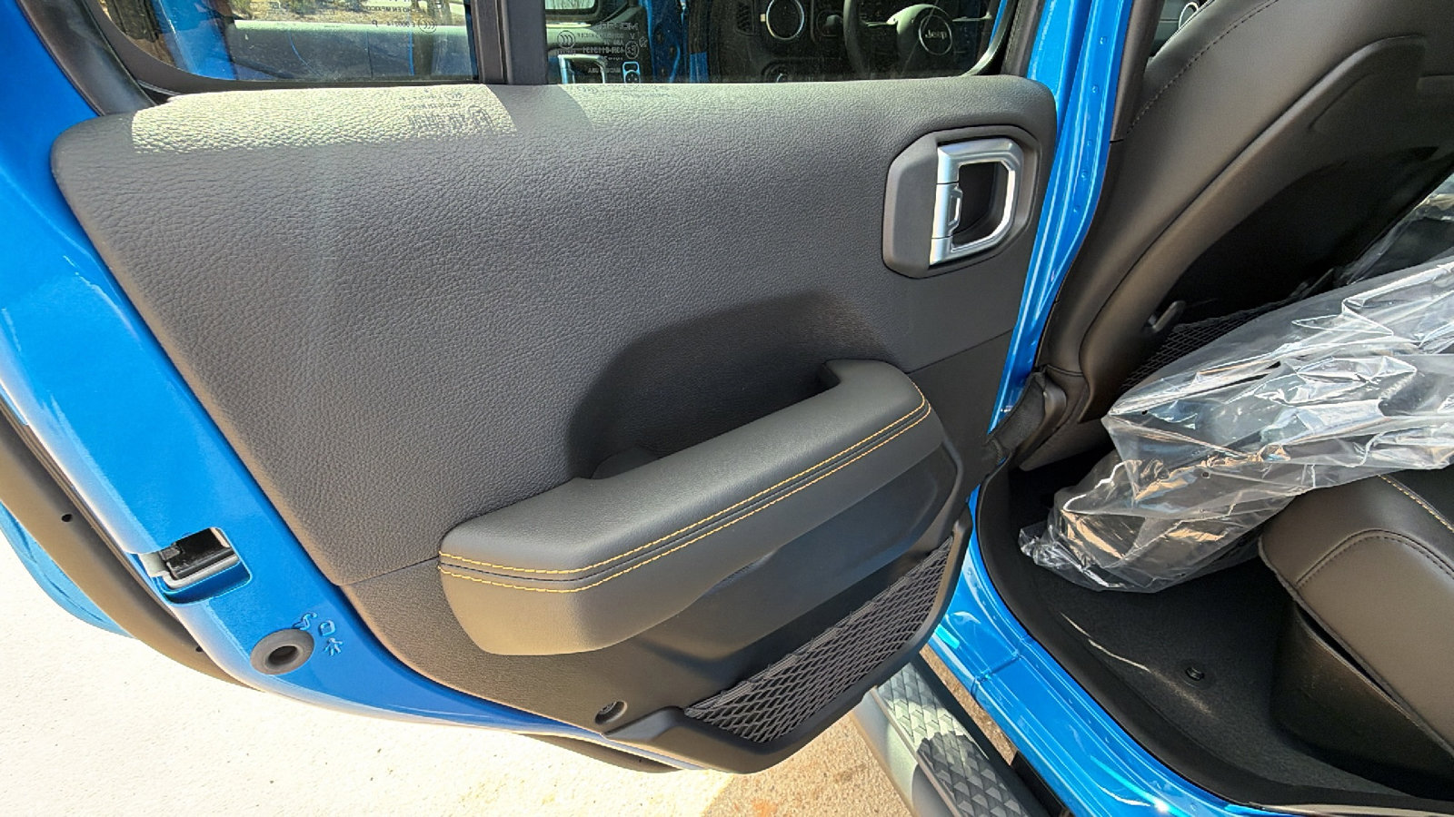 New 2026 Jeep Gladiator Sport image 18