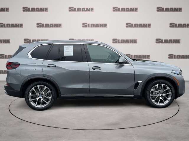 Certified 2026 BMW X5 xDrive50e w/ Climate Comfort Package AWD/4WD image 6