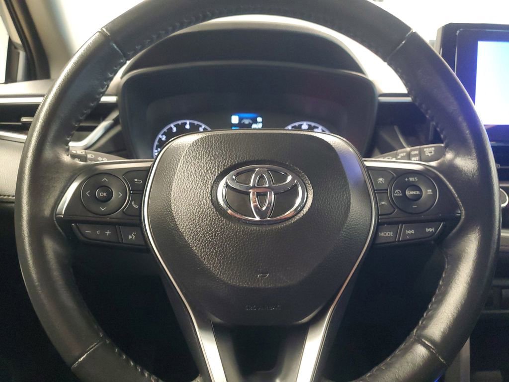 Certified 2024 Toyota Corolla Cross LE image 19