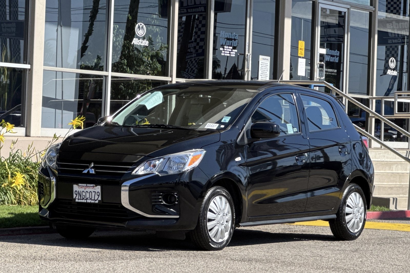 Used 2024 Mitsubishi Mirage ES FWD image 8