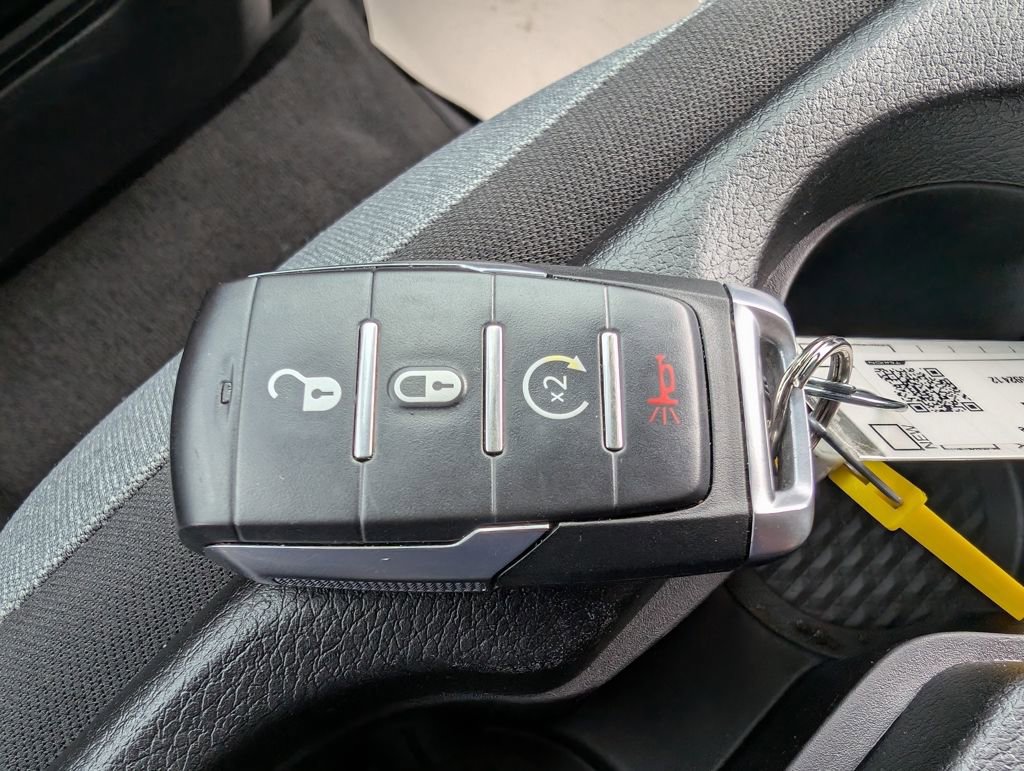 Used 2023 RAM 1500 Big Horn image 28