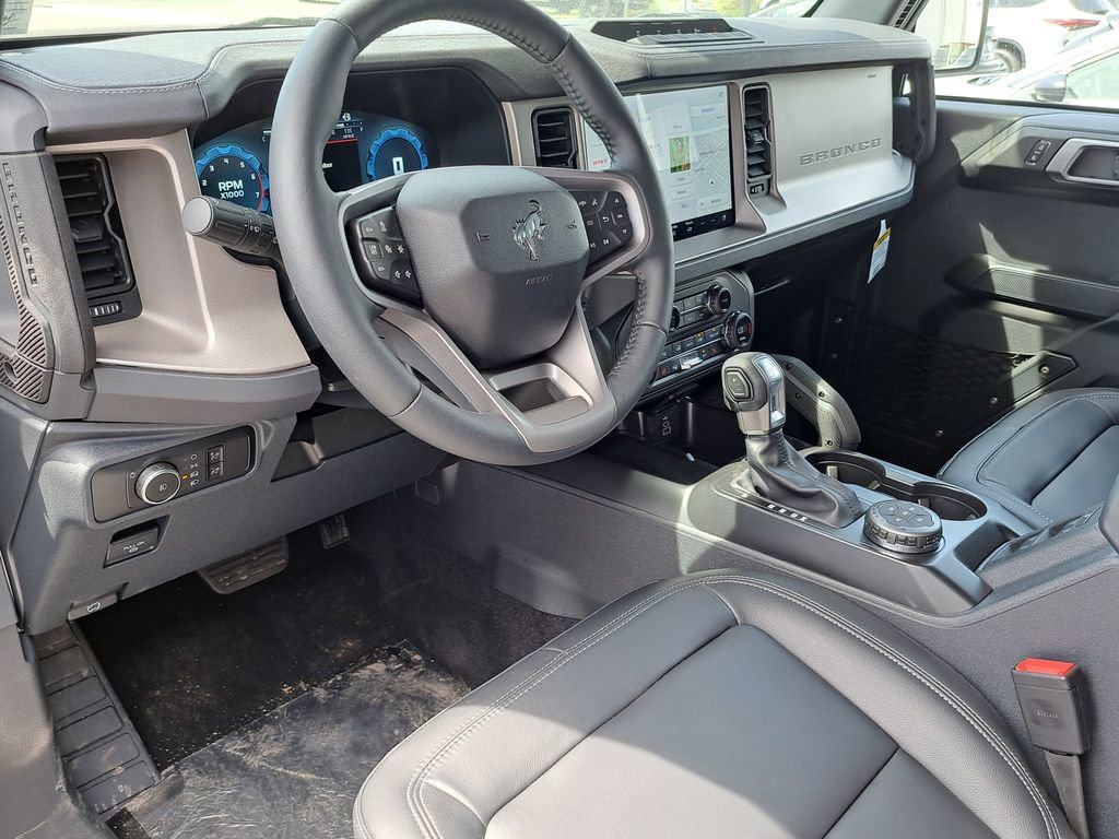 New 2026 Ford Bronco Outer Banks w/ Sasquatch Package AWD/4WD image 7