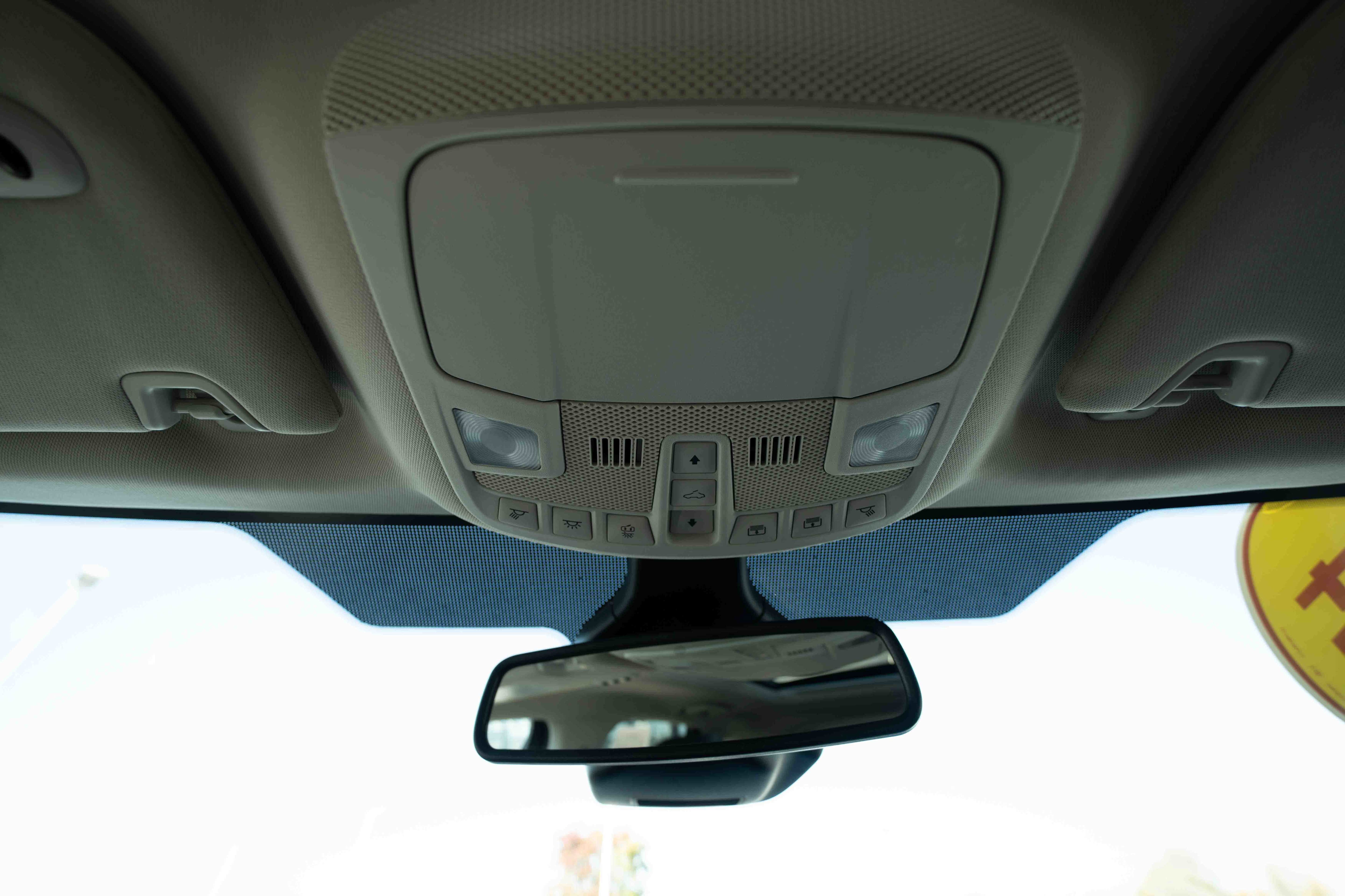 Used 2024 Ford Edge Titanium image 18