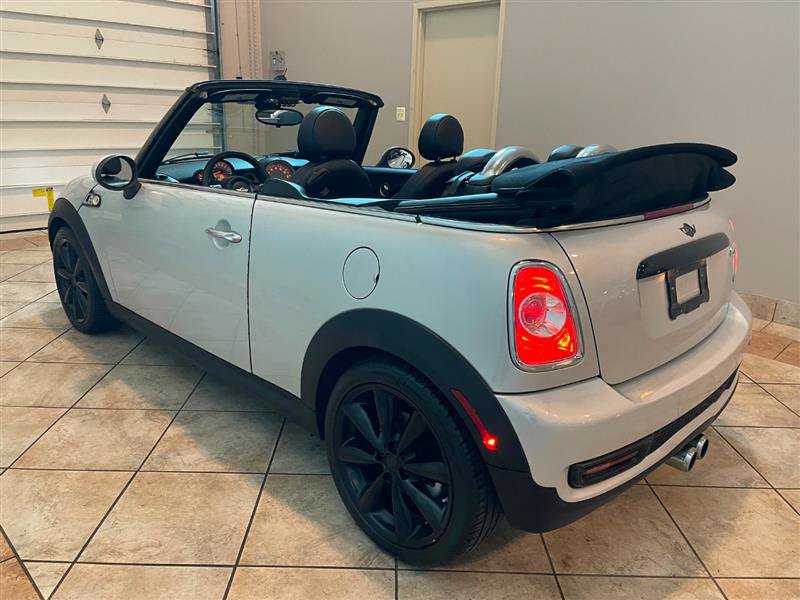 Used 2015 MINI Cooper S FWD image 5