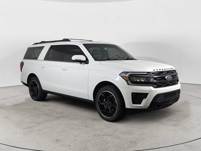 Certified 2022 Ford Expedition Max Limited AWD/4WD image 3
