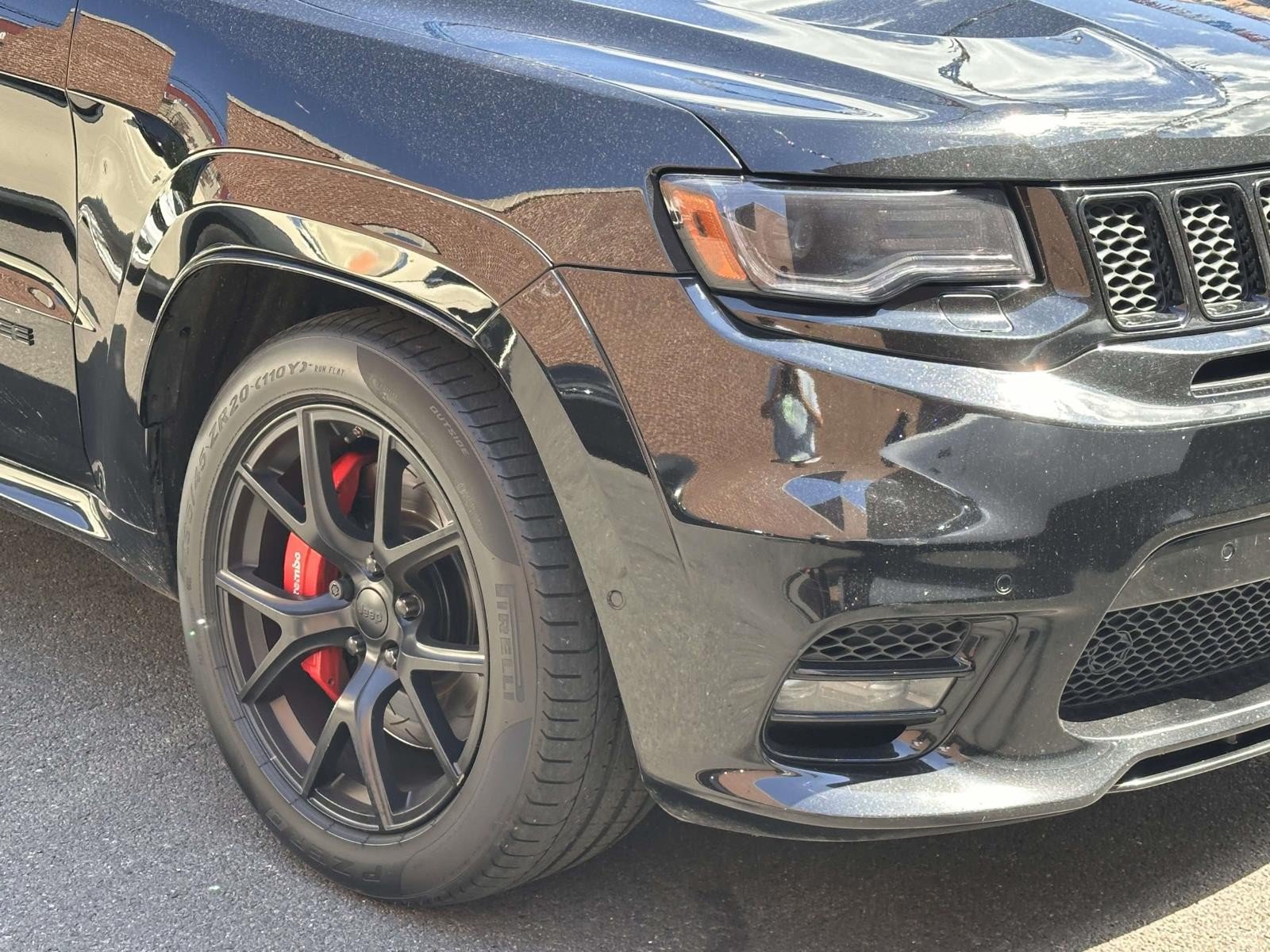 Used 2020 Jeep Grand Cherokee SRT w/ Trailer Tow Group IV AWD/4WD image 8